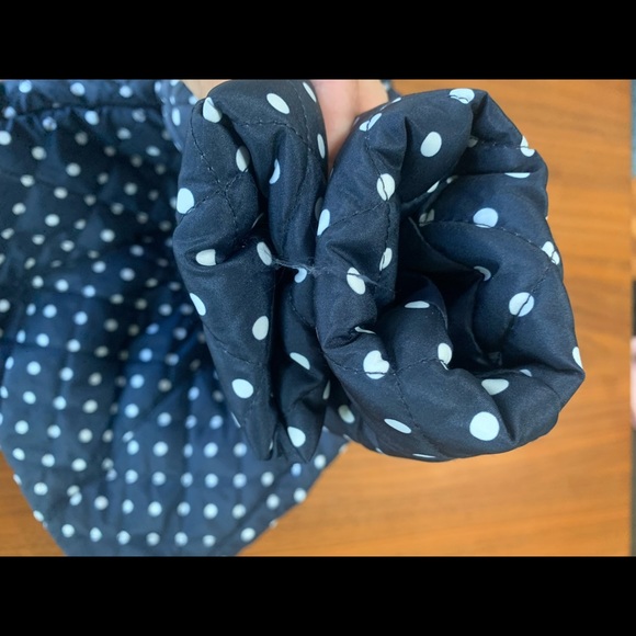 Blue and white polka dot puffy jacket - Picture 2 of 4